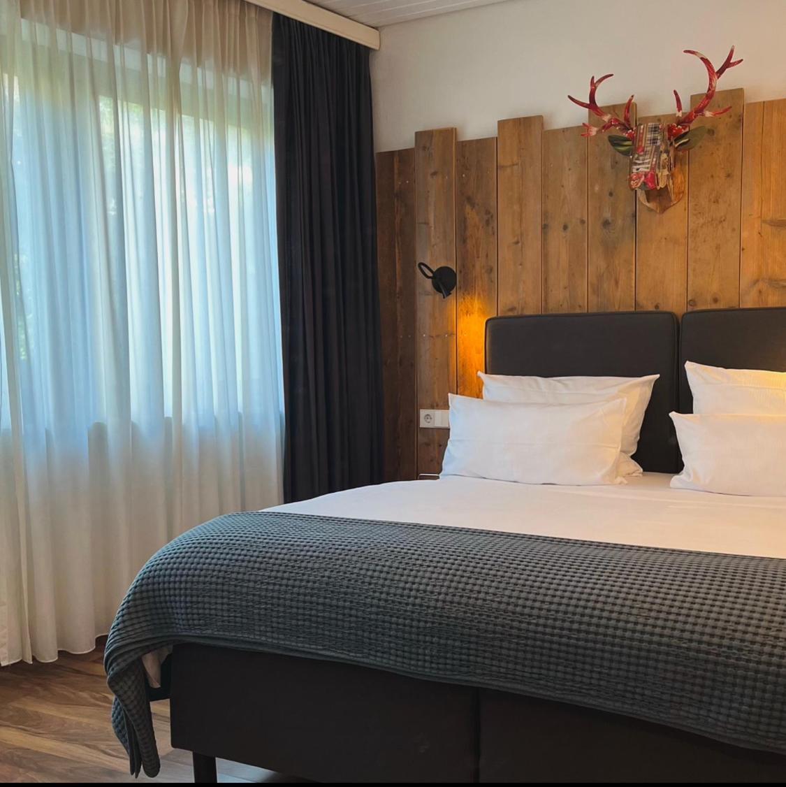 Kreuzblume Hotel & Weinstube Freiburg im Breisgau Kültér fotó